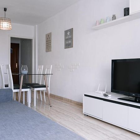 Dona Elena Apartment Фуeнхирола Екстериор снимка