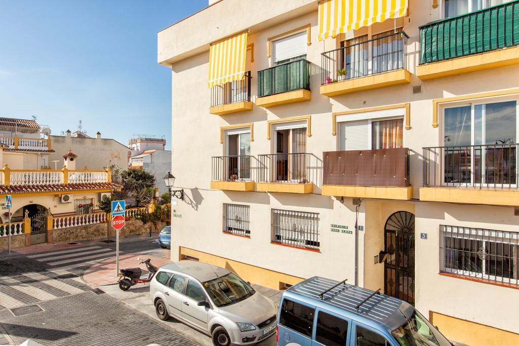 Dona Elena Apartment Фуeнхирола Екстериор снимка